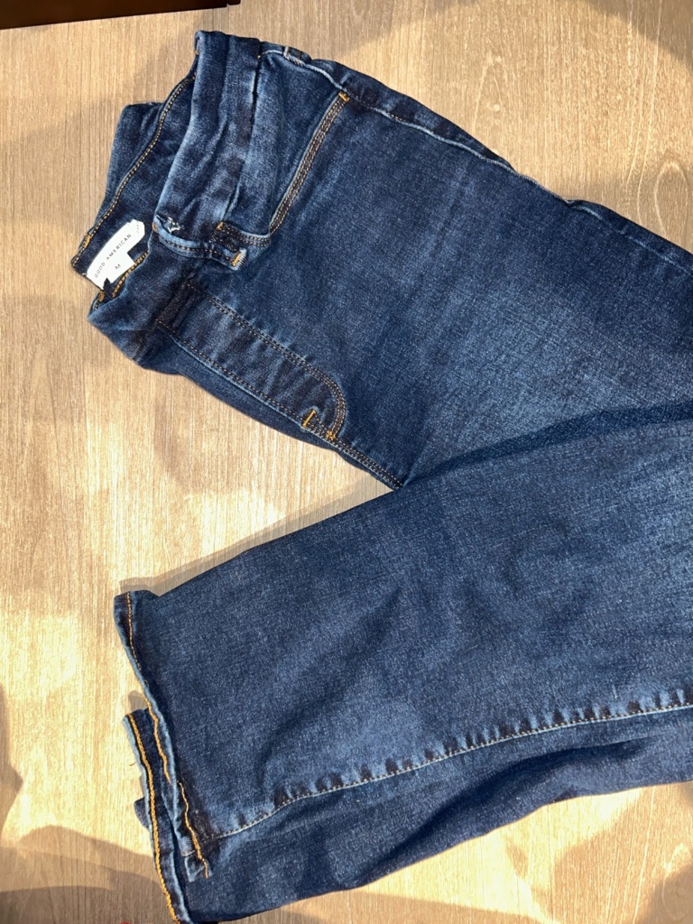 Good American pull on straight jeans size m